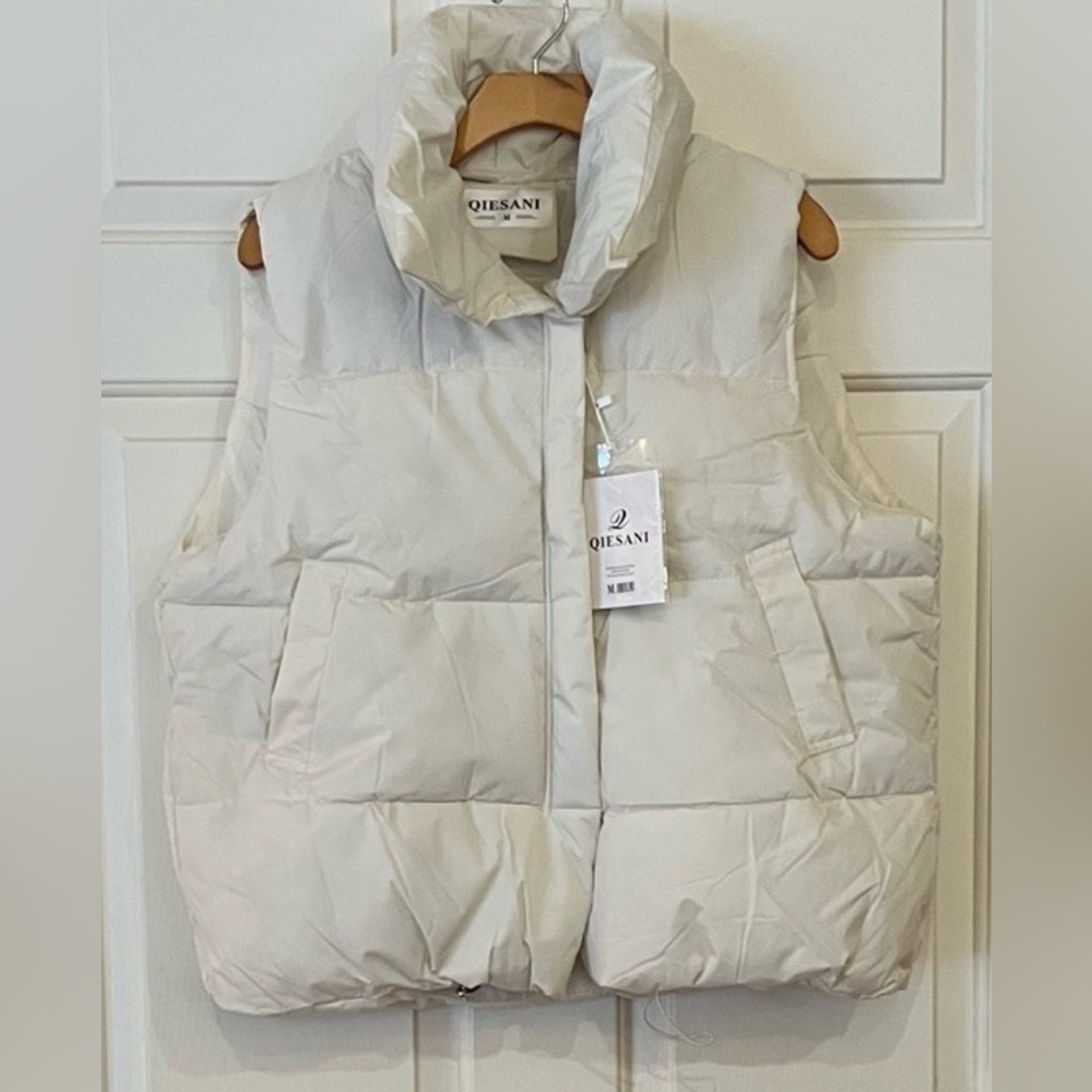 Qiesani Vanilla Cream Puffer Vest Women's Sizes L